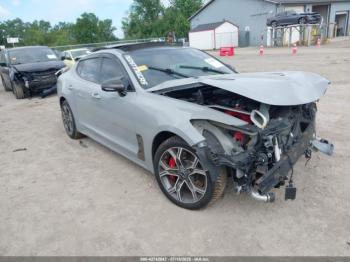  Salvage Kia Stinger