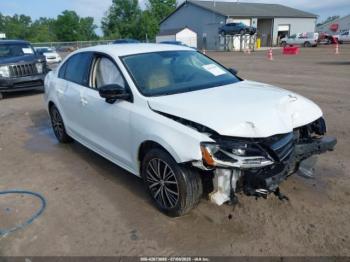  Salvage Volkswagen Jetta