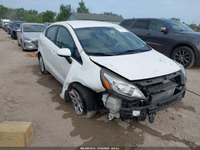  Salvage Kia Rio
