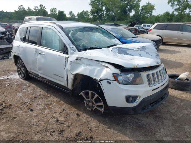  Salvage Jeep Compass