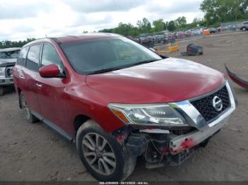  Salvage Nissan Pathfinder