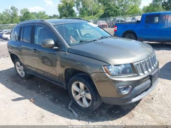  Salvage Jeep Compass