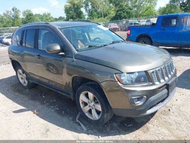  Salvage Jeep Compass