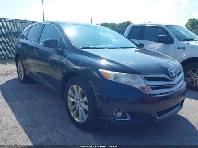  Salvage Toyota Venza