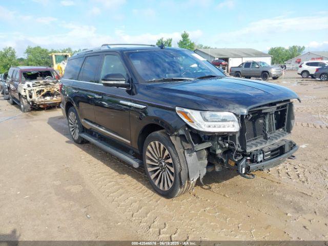  Salvage Lincoln Navigator
