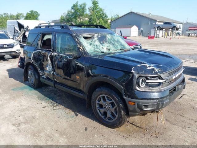  Salvage Ford Bronco