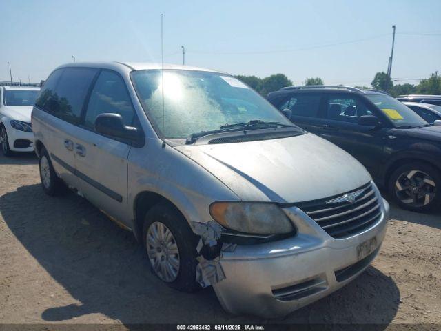  Salvage Chrysler Town & Country