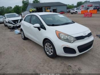  Salvage Kia Rio