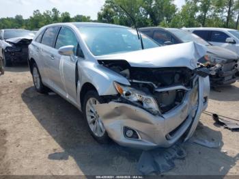  Salvage Toyota Venza