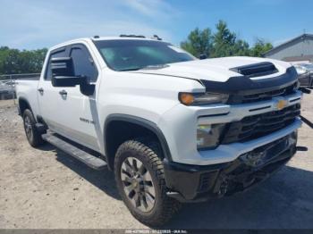  Salvage Chevrolet Silverado 2500