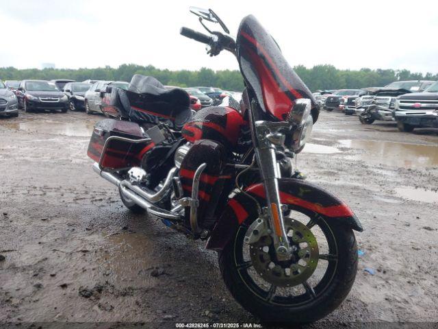 Salvage Harley-Davidson Flhtkse