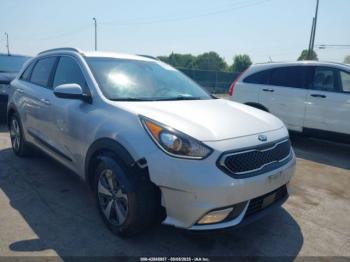  Salvage Kia Niro