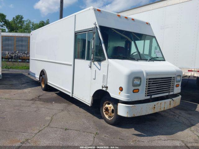  Salvage Ford E-450