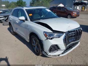  Salvage Audi Q3