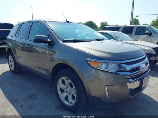  Salvage Ford Edge