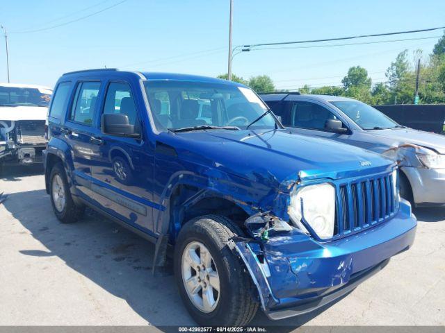  Salvage Jeep Liberty
