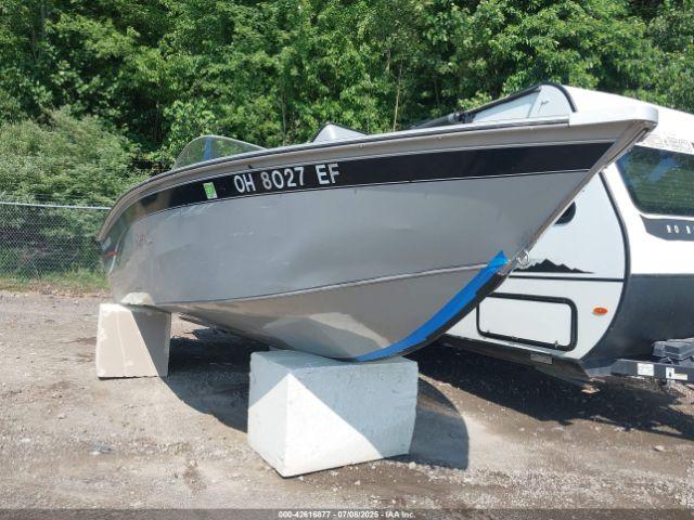  Salvage Bass Tracker Bass Tracker Targa 1