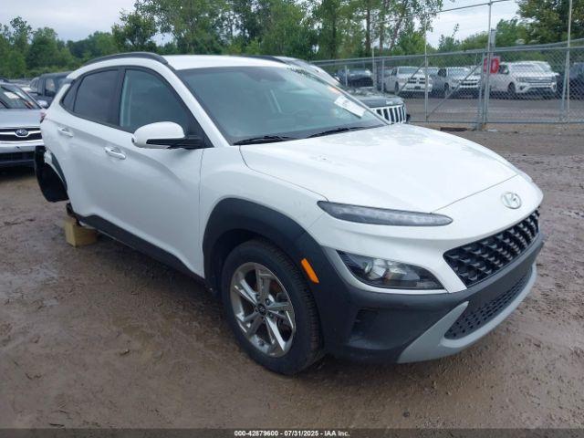  Salvage Hyundai KONA
