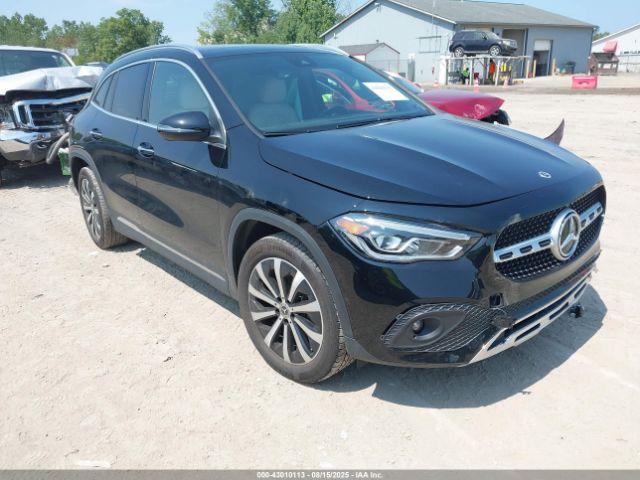  Salvage Mercedes-Benz GLA