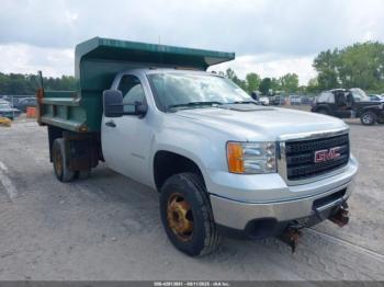 Salvage General Motors Sierra 3500hd Chassis