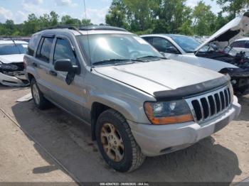  Salvage Jeep Grand Cherokee