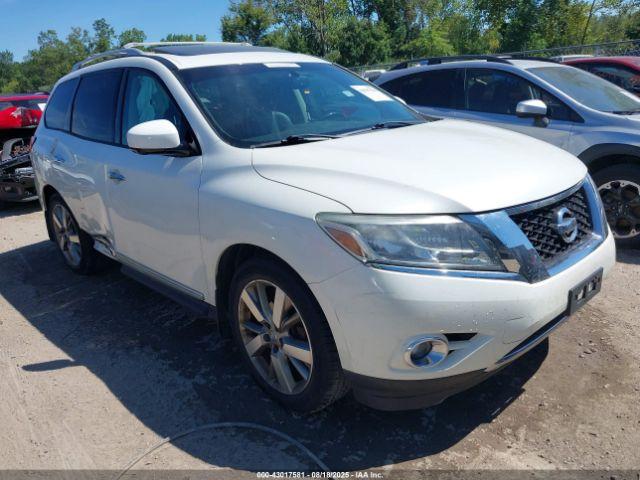  Salvage Nissan Pathfinder