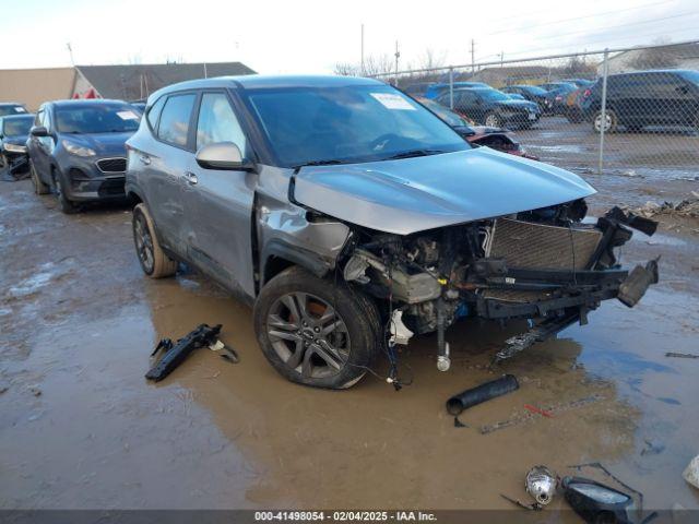  Salvage Kia Seltos