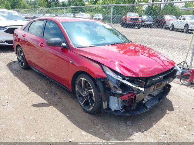  Salvage Hyundai ELANTRA