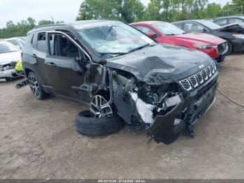  Salvage Jeep Compass