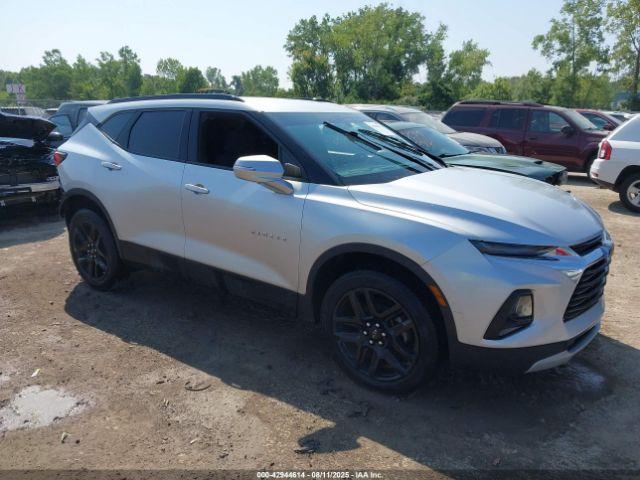  Salvage Chevrolet Blazer