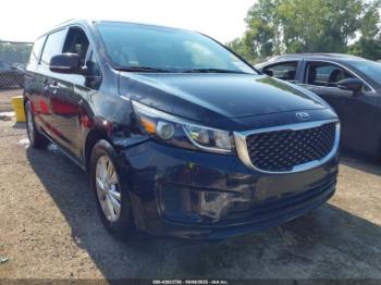  Salvage Kia Sedona