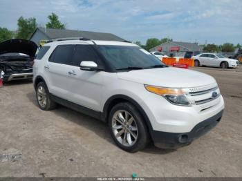  Salvage Ford Explorer