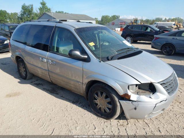  Salvage Chrysler Town & Country