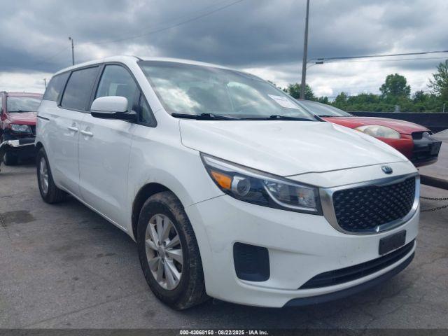  Salvage Kia Sedona