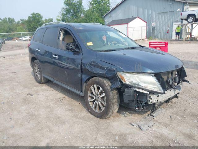  Salvage Nissan Pathfinder