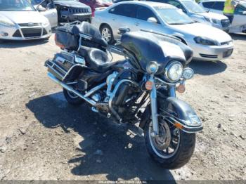  Salvage Harley-Davidson Flhtcui
