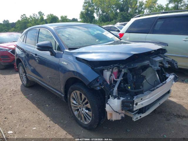  Salvage Toyota Venza