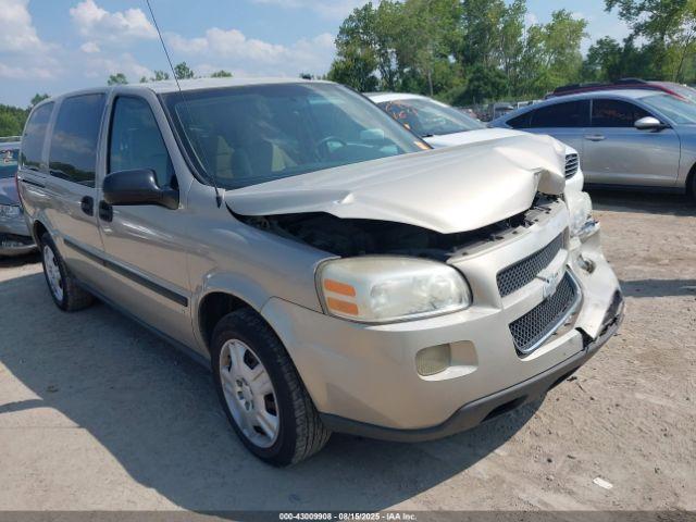  Salvage Chevrolet Uplander