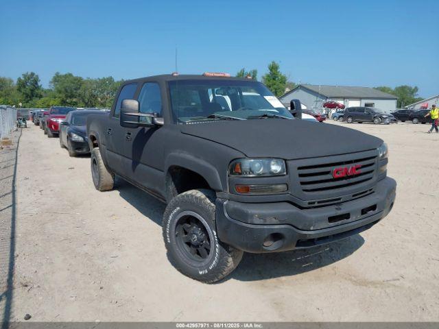  Salvage GMC Sierra 2500