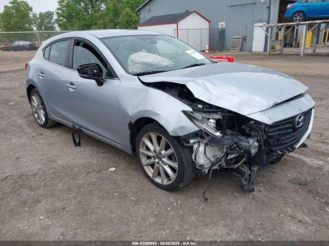  Salvage Mazda Mazda3