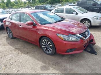  Salvage Nissan Altima