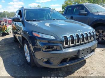  Salvage Jeep Cherokee