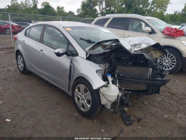  Salvage Kia Forte