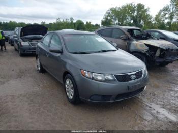 Salvage Kia Forte