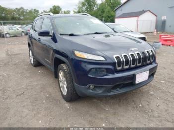  Salvage Jeep Cherokee