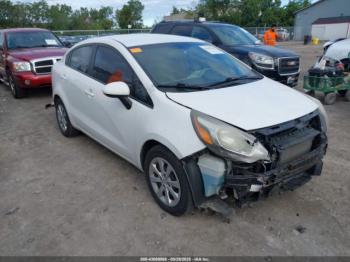  Salvage Kia Rio