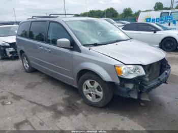  Salvage Dodge Grand Caravan