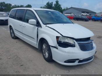  Salvage Chrysler Town & Country