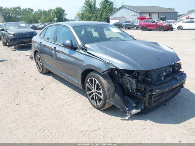  Salvage Volkswagen Jetta