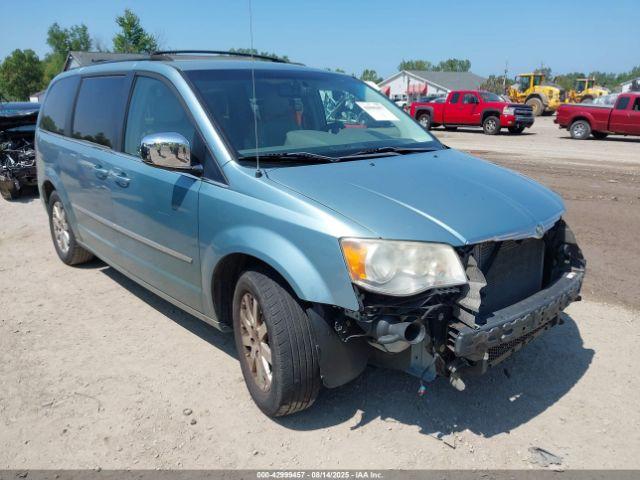  Salvage Chrysler Town & Country